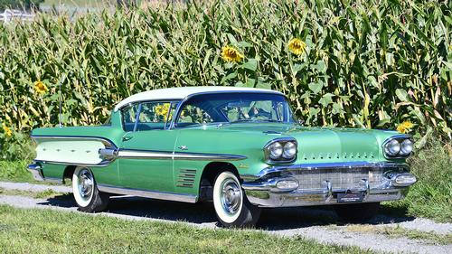 1958 Pontiac Bonneville Coupé