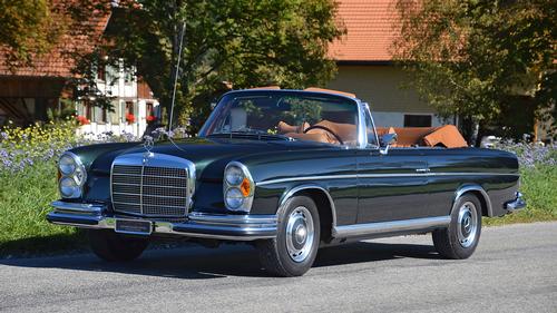 1970 Mercedes 280 SE Cabriolet