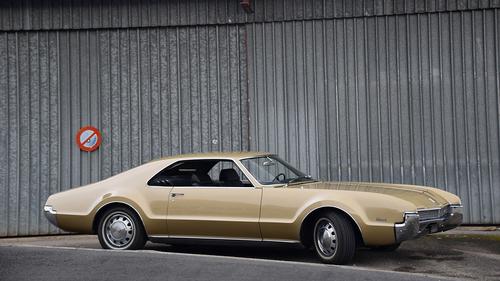 1967 Oldsmobile Toronado