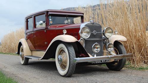 1931 LaSalle 345A Town Sedan