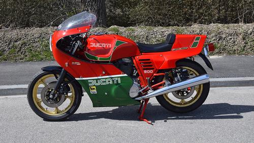 1983 Ducati 900 Mike Hailwood Replica