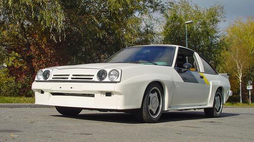 1986 Opel Manta i240 Dakar