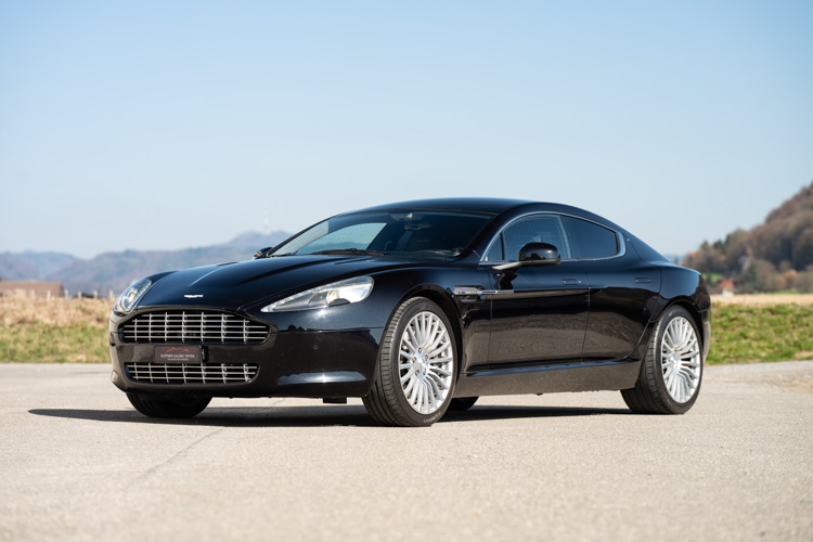 Aston Martin-Rapide-2011