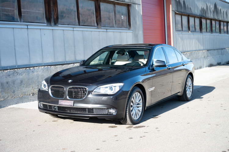 BMW-750i xDrive-2010