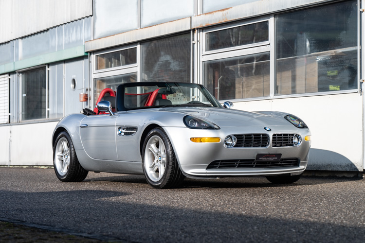 BMW-Z8-2001