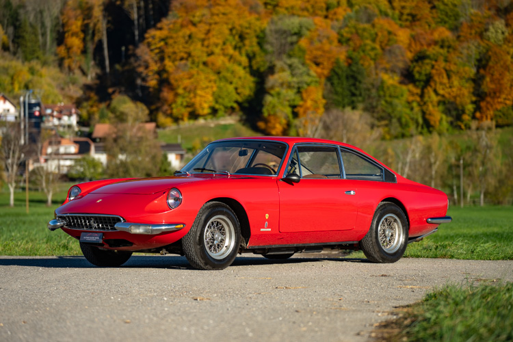 Ferrari-365 GT 2+2 Queen Mary-1969