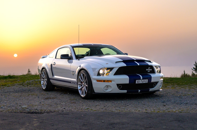 Ford-Mustang Shelby GT 500 Super Snake-2008