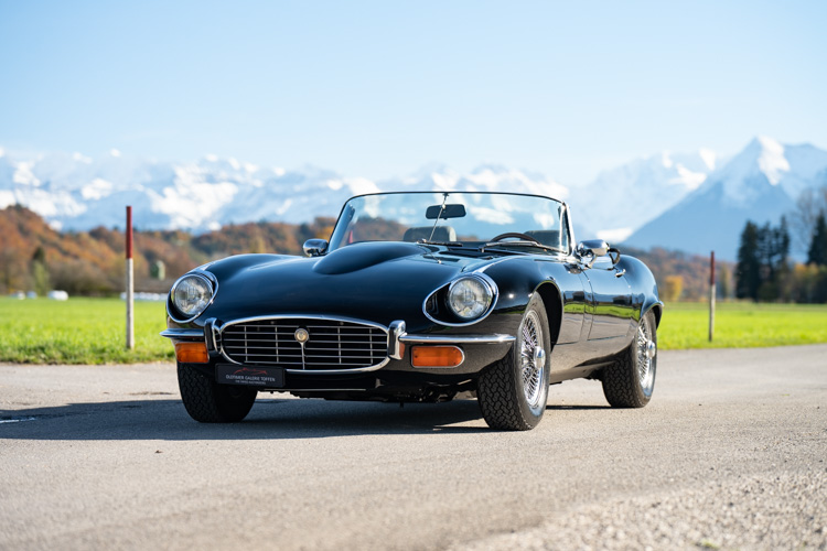 Jaguar-E-Type Series III V12 Roadster-1973