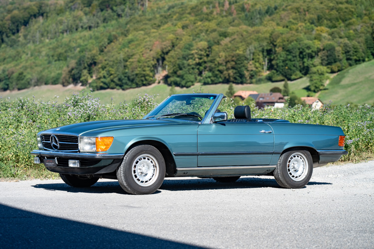 Mercedes-Benz-280 SL R107-1982