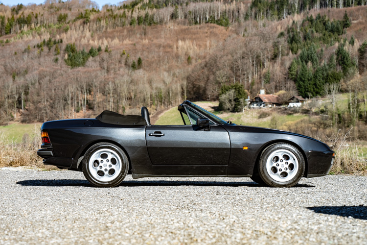 Porsche-944 S2 Cabriolet-1990