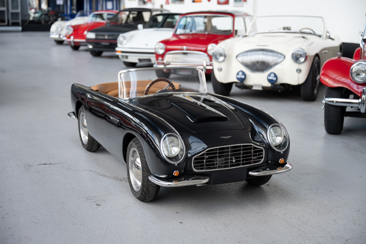 Automobilia-Harrington Aston Martin DB5-